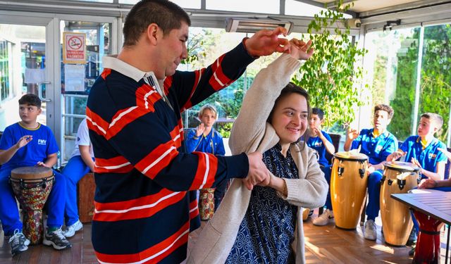 3 Aralık Dünya Engeliler Gününde Beşiktaş’ta Renkli Görüntüler