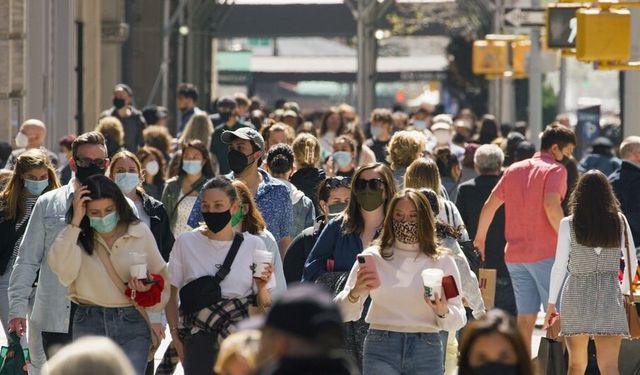 İspanya, Grip Salgınına Karşı Yeni Protokolü Onayladı: Evden Çalışma ve Maske Kullanımı Önerildi