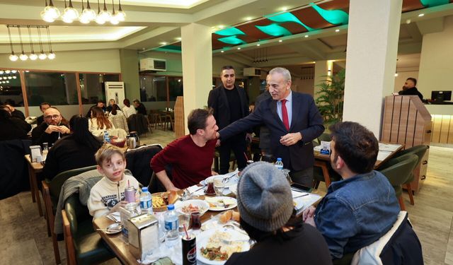 Kemal Çebi: “Küçükçekmece’de Hiçbir Sofra Eksik Kalmayacak”