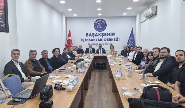 AKMUGAN: “STRATEJİK YÖNETİM ŞİRKETLERİN GELECEĞİNİ BELİRLİYOR”