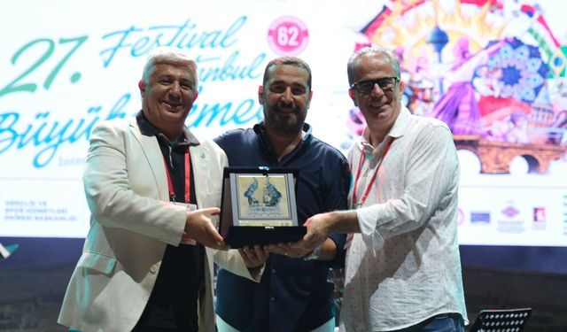 Büyükçekmece Festivali'nde Ümit Yaşar Rüzgârı: Binlerce Kişi Aynı Şarkılarda Buluştu