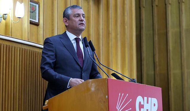 Özgür Özel Yeni Partiyi Duyurdu: CHP'de Ayrılık Süreci Başladı