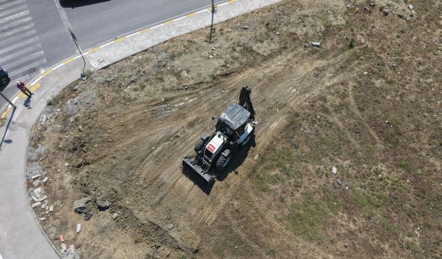 ESENYURT’TA ATIL ARSALAR OTOPARKA DÖNÜŞÜYOR