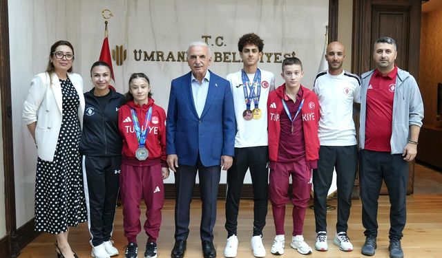 ÜMRANİYELİ MİLLİ SPORCULAR AVRUPA VE DÜNYADA KÜRSÜYE ÇIKTI