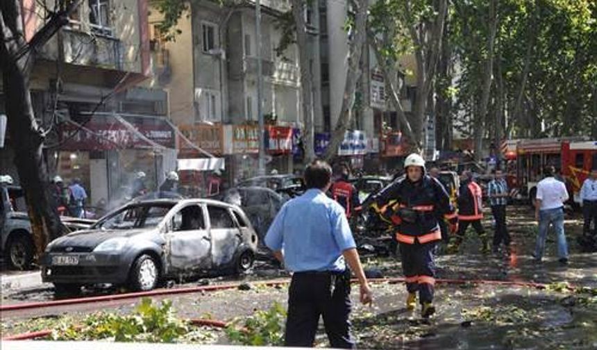 Ankara&#039;da çok büyük bir patlama olduğu öğrenildi.