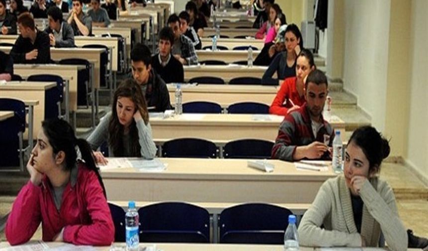 Üniversiteye giriş sil baştan değişiyor. Yükseköğretime Geçiş Sınavı ile Lisans Yerleştirme Sınavları’nın yılda birkez yerine birkaç defa yapılması gündemde.