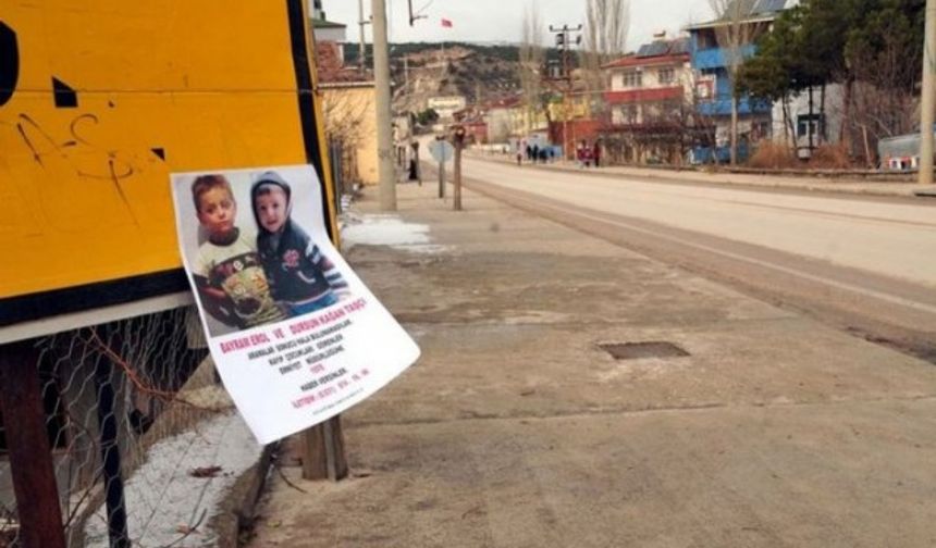 Devlet Su İşleri 72. Şube Müdürlüğüne ait ekskavatör ile Kelkit Çayı üzerine kurulu, Reşadiye ilçesine 30 kilometre uzaklıkta bulunan HES barajında arama çalışması yapıldı.