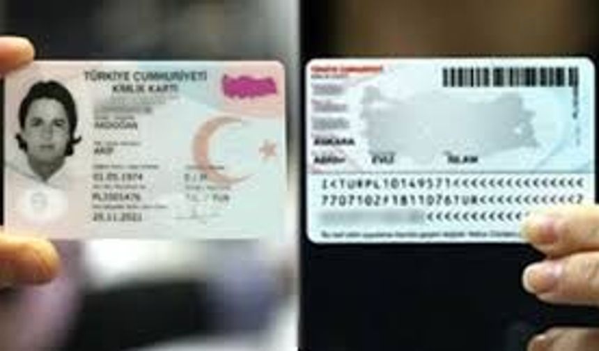Yeni kimlikler bir çok özelliği içerisinde barındırıyor. Adeta bir USB görevi görecek olan akıllı kimlik kartı kişinin parmak izi, biyometrik bilgiler, avuç izi ve damar bilgisine kadar neredeyse tüm önemli bilgilerini içerecek. Kredi kartı büyüklüğünde olması sebebiyle taşınması daha kolay olan yeni kimlik kartları birçok işlemde de vatandaşa kolaylık sağlayacak.