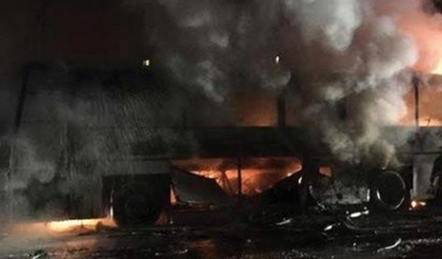 Son 9 aydır Türkiye’yi alev alev yakıp kavuran terör saldırıları dün kanlı yüzünü bir kez daha gösterdi. Devletin beyni, Başkent Ankara’da askerleri hedef alan hain saldırıda 28 kişi yaşamını yitirdi 61 kişi de yaralandı. Dün ve bugun olmak üzere toplam 34 şehidimiz çok sayıda yaralı var