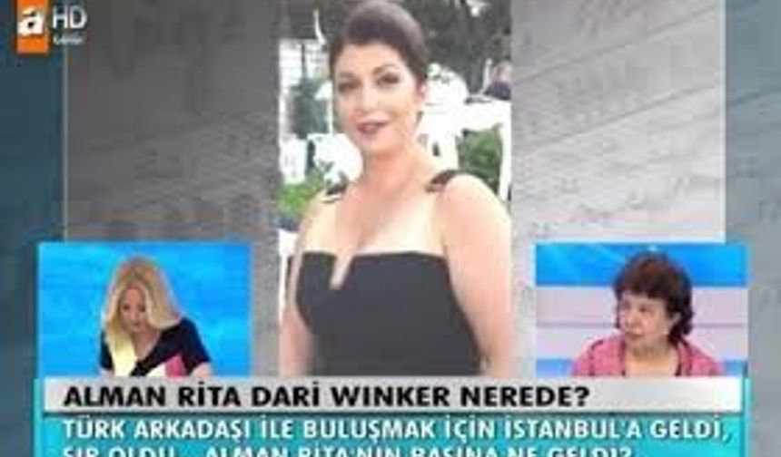 34 gün önce İstanbul Pendik&#039;te kaldığı otelde eşyalarını geride bırakarak esrarengiz bir şekilde ortadan kaybolan Alman vatandaşı Rita Darı Winkler&#039;le ilgili soruşturmada yeni detaylar ortaya çıkmaya başladı. Genç kadının öldürüldükten sonra içinde bulunduğu su bidonuna konmadan önce dizlerinden aşağısının bir testere ile kesilerek ikiye bölündüğü ortaya çıktı. Kadının kesilen bacaklarının da bidon içinde bulunduğu belirtildi.


GALERİNİN DEVAMI İÇİN TIKLAYINIZ...