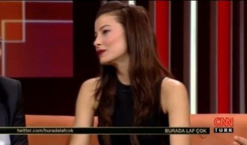 Mesut Yar&#039;ın Müjde Uzman&#039;a &#039;asıl mesleğiniz nedir?&#039; sorusu sırasında Ceyhun Yılmaz Mehmet Turgut&#039;a sessizce şok bir cevap verdi. - O..puluk