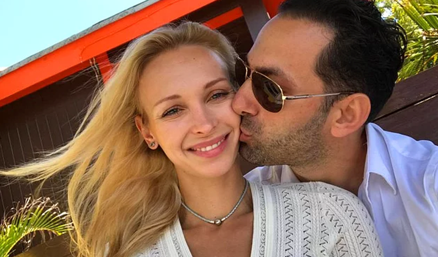 Kuchma kendi işini kurmak istiyordu. İddialara göre Guy da bu konuda sevgilisine finansal olarak destek olacağını söylemişti.

&#039;Bana iş kurmamda yardım edeceğini söylemiştin! Bunu sen dedin! Şimdi bir yatırımcı mı olmak istiyorsun??? Peki o zaman, arka bahçende senin için harika bir sürprizim var.&#039;