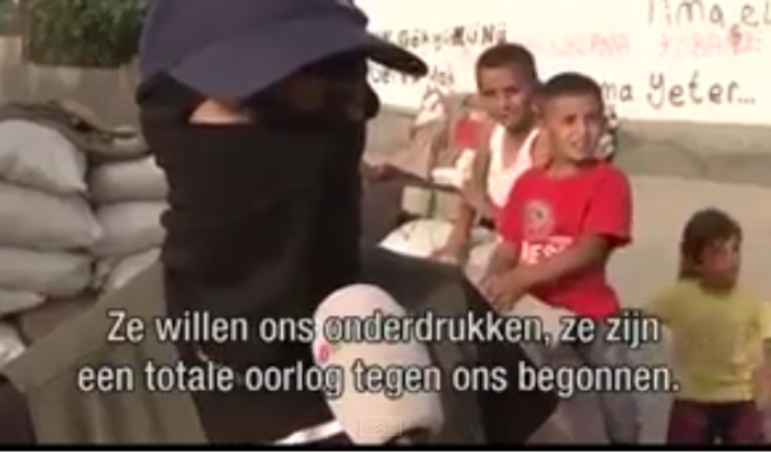 İLK ÖNCE HENDEKLERİ KAPATAN CİZRE HALKI ARTAN TOPRAKLARI ÇUCALLARA DOLDURDUKTAN SONRA BOŞ ARAZİLERE DÖKÜYOLAR...

GALERİNİN DEVAMI İÇİN TIKLAYINIZ...