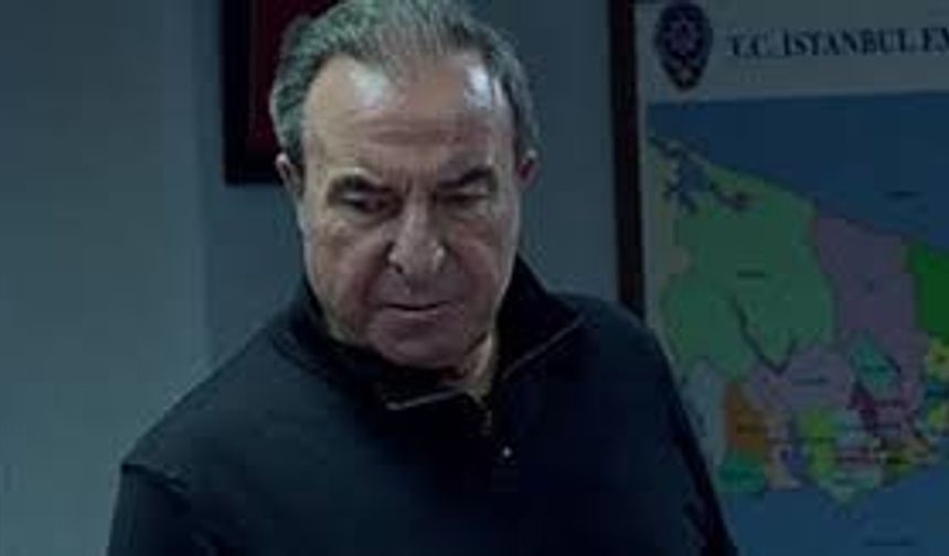 Arka Sokaklar dizisinin Rıza Baba&#039;sının gençlik fotoğrafını gören herkes şok oldu.