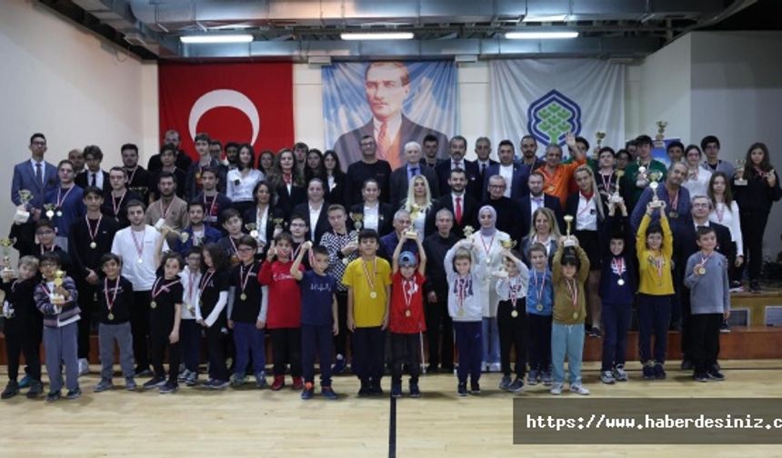 Bakırköy'de sporcular madalyalarına kavuştu