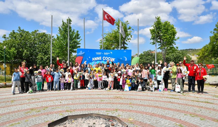 Anneler Günü Beylikdüzü’nde bir başka kutlandı