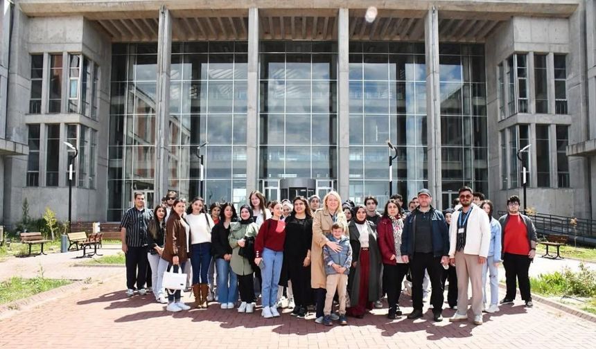 Silivri Eğitim Akademisi’nden öğrencilere moral desteği