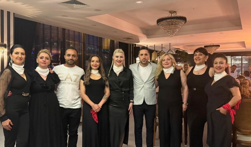 Kadınların Türküsü Bu Kez Sahnede Yükseldi