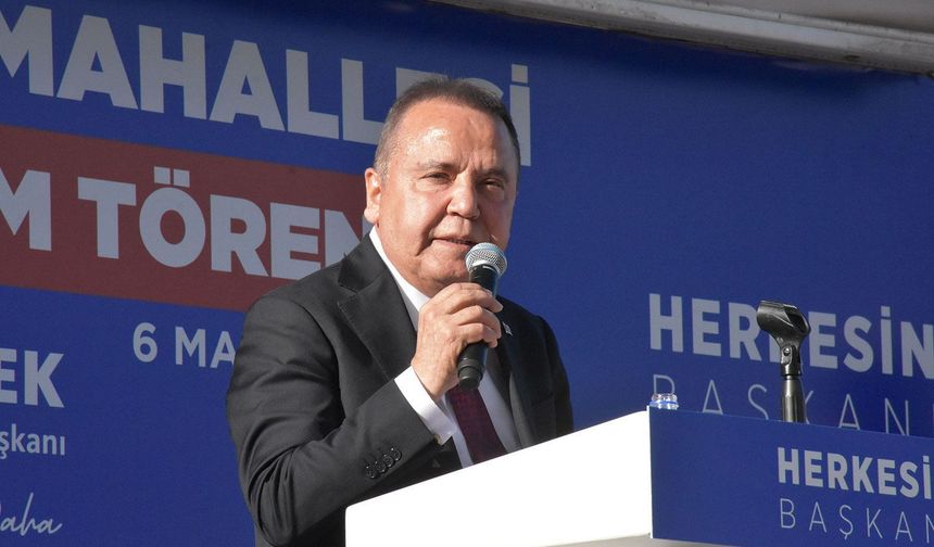 Rüşvet Soruşturmasında Tutuklanan Muhittin Böcek Hastaneye Kaldırıldı