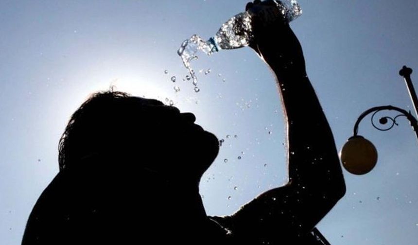 Sıcaklar Bunaltmıştı, Serinlik Geliyor: İstanbul’da Sıcaklıklar Düşüyor, Yağmur Yolda