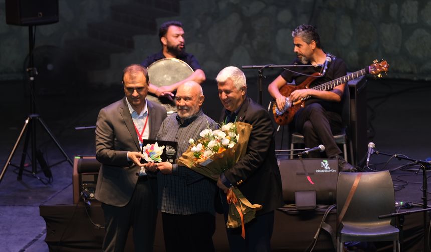 Musa Eroğlu, Büyükçekmece Festivali’nde Türküleriyle Yüreklere Dokundu