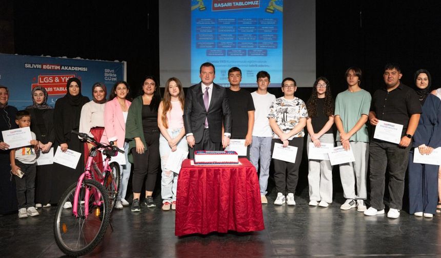 SİLİVRİ EĞİTİM AKADEMESİNDE BAŞARILI OLAN ÖĞRENCİLERE SERTİFİKA VE ÖDÜLLERİ TESLİM EDİLDİ
