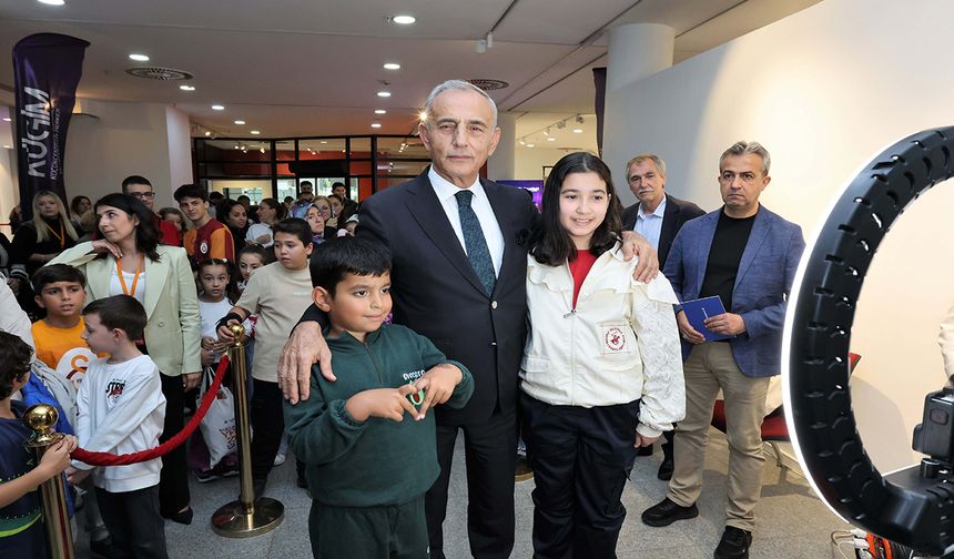 Teknoloji Tutkunları Küçükçekmece’de Buluştu: Yapay Zekâ Festivali Gerçekleştirildi