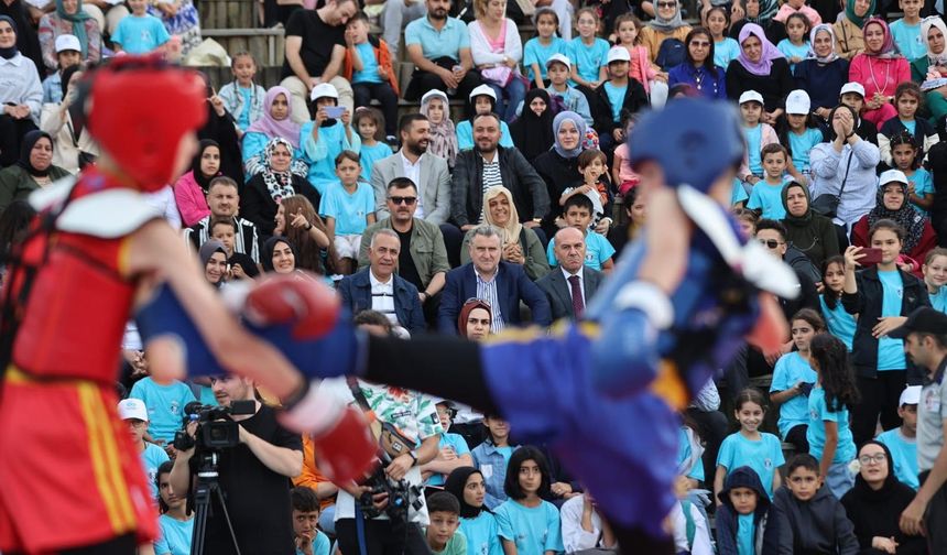 Sultangazi Belediyesi Spor Kulübü’nden İkiz Kardeşlerin Kung Fu Başarısı