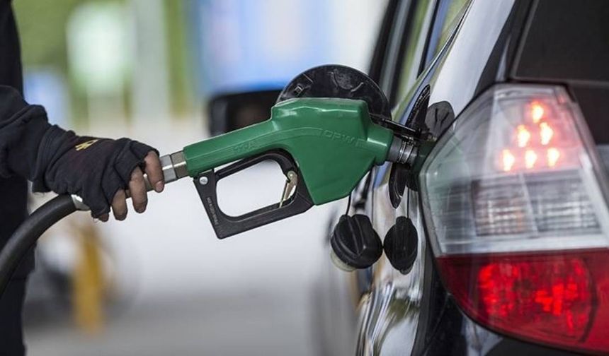 Akaryakıta Yine Zam Geldi