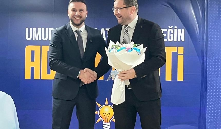 AK Parti Küçükçekmece İlçe Teşkilatı’nda Yeni Dönem