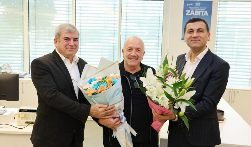 Küçükçekmece Belediyesi’nde 38 yılı aşkın hizmetin ardından duygusal emeklilik vedası