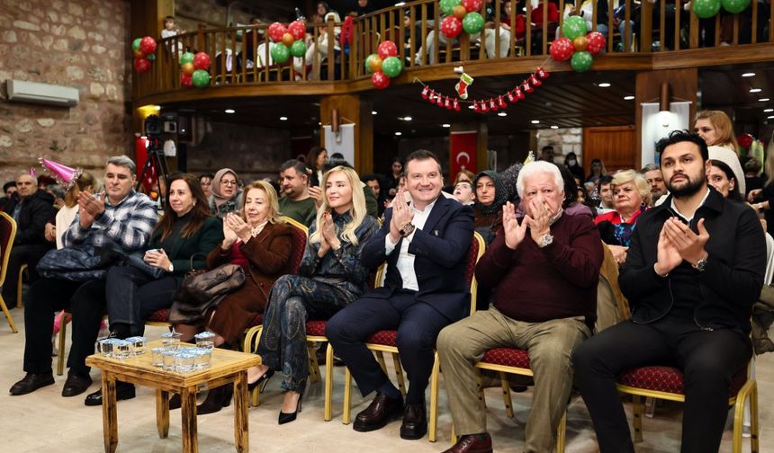 Başkan Balcıoğlu, EYKOM’da Düzenlenen Yılbaşı Partisinde Özel Bireylerle Buluştu