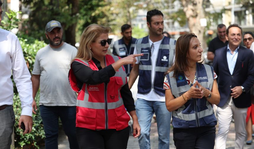 İlçede 2025 boyunca asfalt, kaldırım, altyapı ve sosyal alan yatırımları hız kazandı