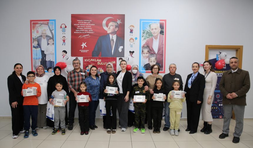 KUŞAKLAR AYNI ÇATIDA BULUŞTU