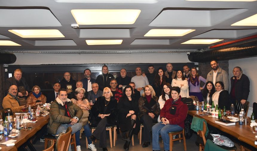 Gazeteciler 10 Ocak’ta Bir Araya Geldi: Yerel Basının Geleceği Masaya Yatırıldı