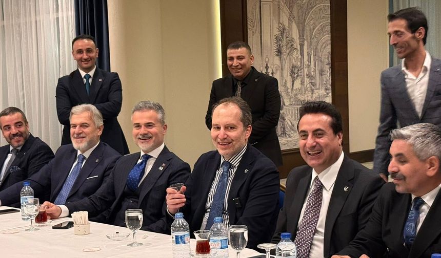 Esenyurt’ta İftar Buluşması: Erbakan ve Kılıç Vatandaşlarla Aynı Sofrada