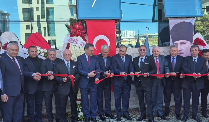 Kars Eğitim ve Kültür Vakfı’nın yeni merkezi Ümraniye’de açıldı