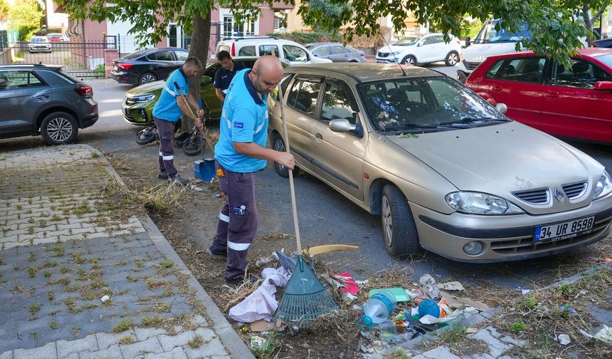 Cevizli Mahallesi'nde Dip Köşe Temizlik Seferberliği