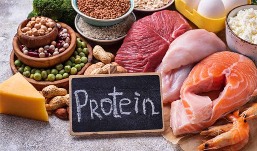 Uzmandan Yaz Ayları İçin Uyarı: Hafif Beslenirken Protein Alımını İhmal Etmeyin