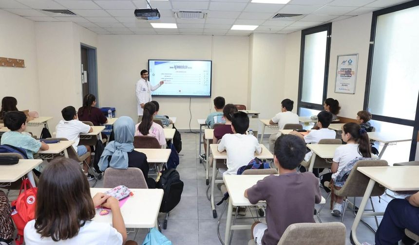 SEDA’DAN LGS’DE DİKKAT ÇEKEN BAŞARI: 425 ÖĞRENCİ LİSELERE YERLEŞTİ