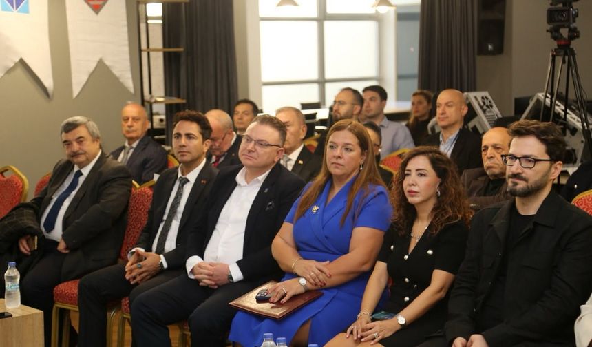 MUTLU: SANAYİNİN GELECEĞİ İÇİN YAPAY ZEKÂ MASADA