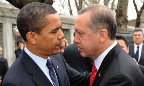 İki ülke arasında 7 Haziran 1979 tarihinde imzalanan, 1 Ocak 1981&#039;de yürürlüğe giren &quot;Amerika Birleşik Devletleri ile Türkiye Cumhuriyeti Arasında Suçluların İadesi ve Ceza İşlerinde Karşılıklı Yardım Anlaşması&quot;, suçluların iadesiyle ilgili hükümleri düzenliyor.