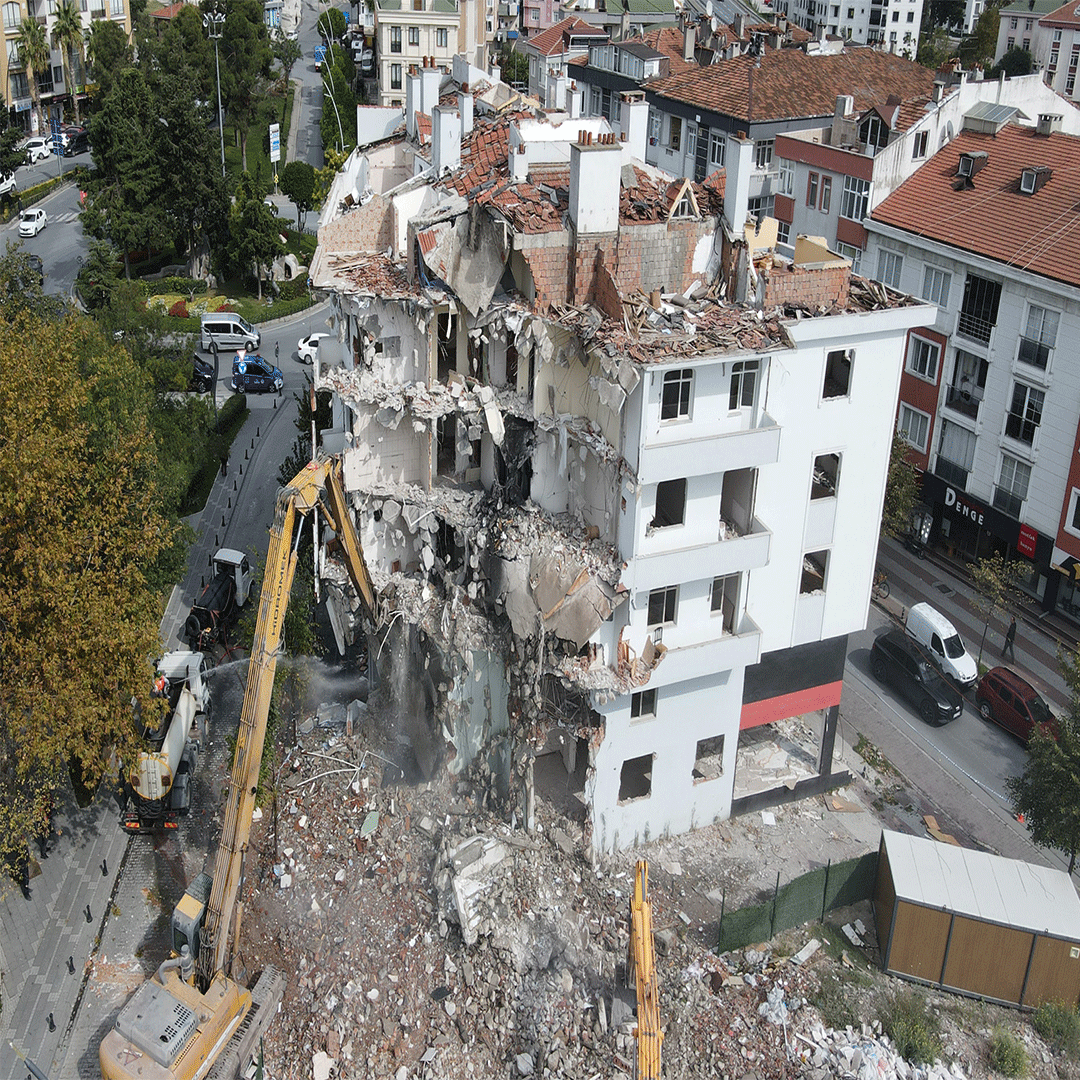 Başkan Akgün: Vebali Büyükşehir Belediye Meclisi’nin boynuna kentsel dönüşüm devam ediyor