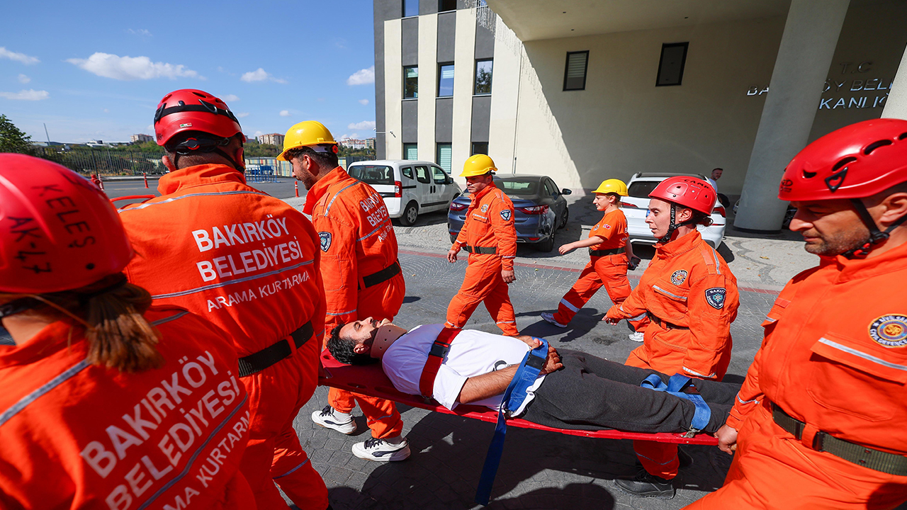 Bakırköy Deprem Tatbikatı4Ü