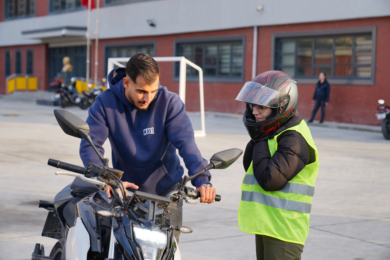 672Bf993 48Fe 47Db Bb78 271F7Bce132E