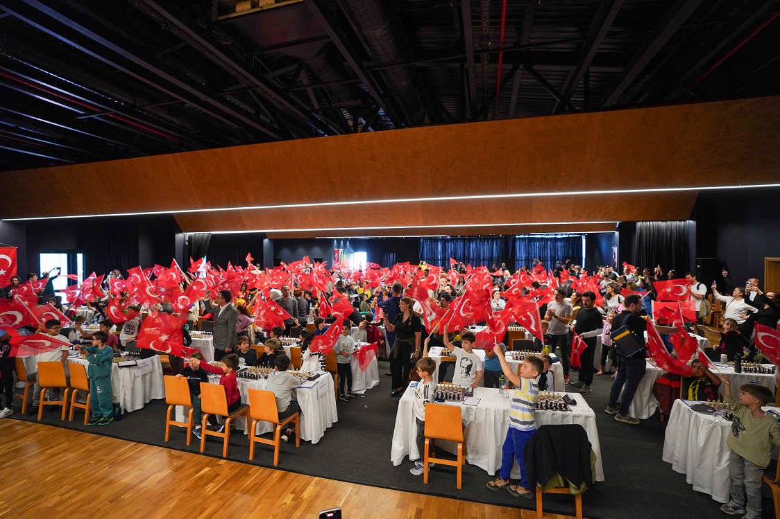 Beyli̇kdüzü’nde 29 Eki̇m’e Özel Satranç Turnuvasi (6)