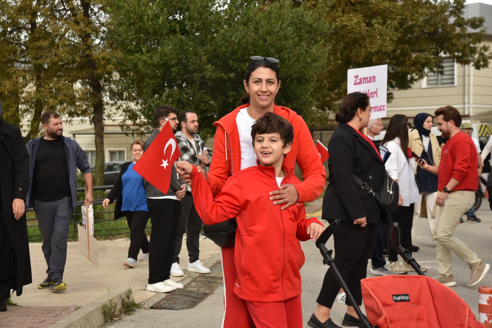 Cumhuri̇yet Kadinlari Bandosu (1)