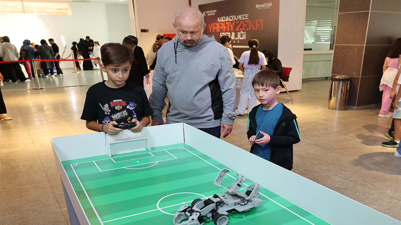 Y A P A Y Z E K A S E N L İ K3 Ü