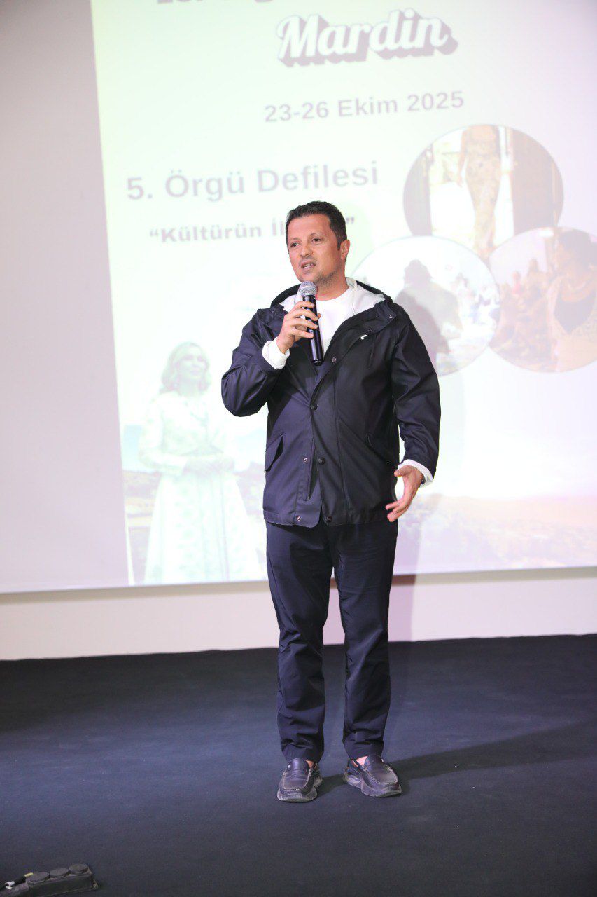 92A4B6B2 253A 48F2 A4C7 41Bc4145B43C