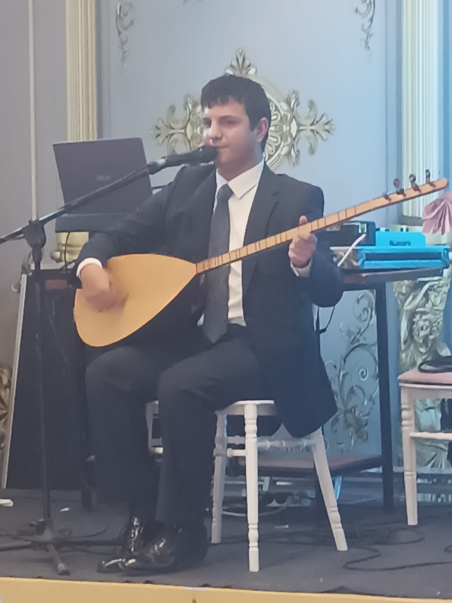 Aşık, Atacan Eprüzoğlu